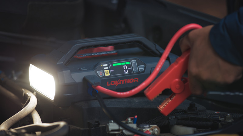 氣泵版汽車應急啟動電源JA301 氣泵版汽車應急啟動電源JA301