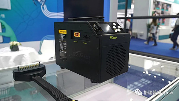 無(wú)人機(jī)大電池智能平衡充電器:TA3000 無(wú)人機(jī)大電池智能平衡充電器:TA3000