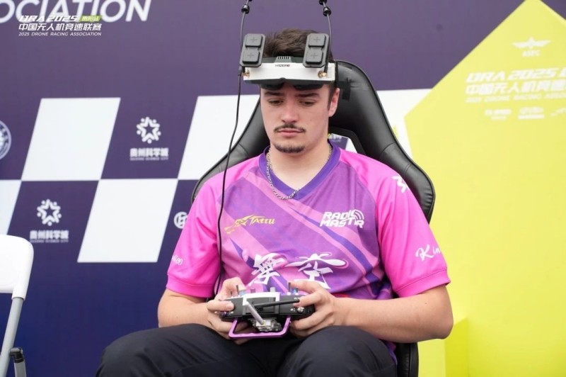 TATTU飛手 TATTU飛手