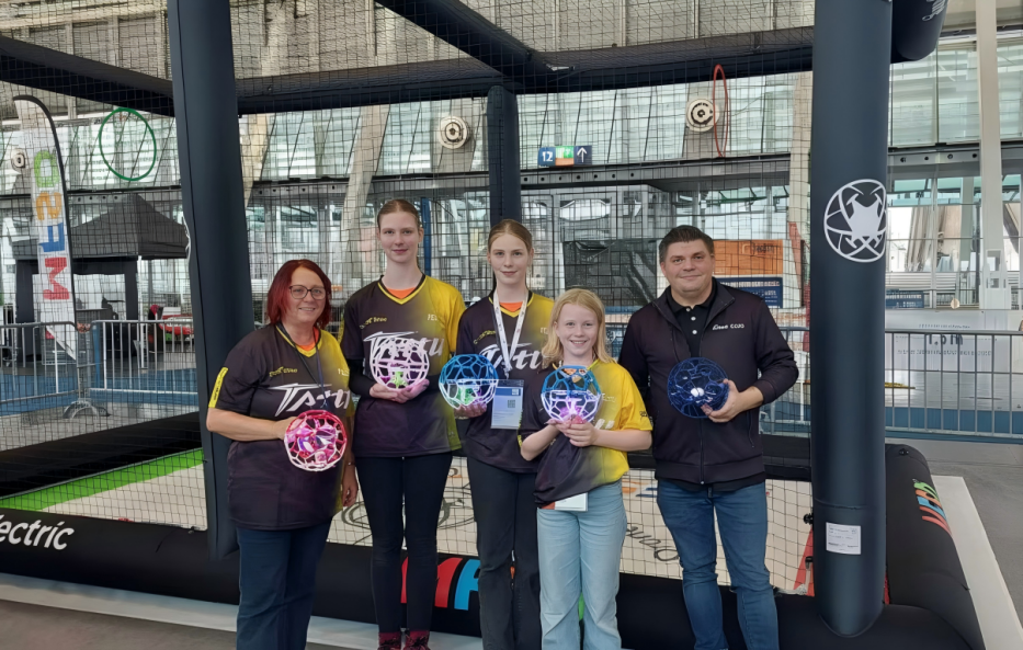 德國隊(duì) 德國隊(duì)